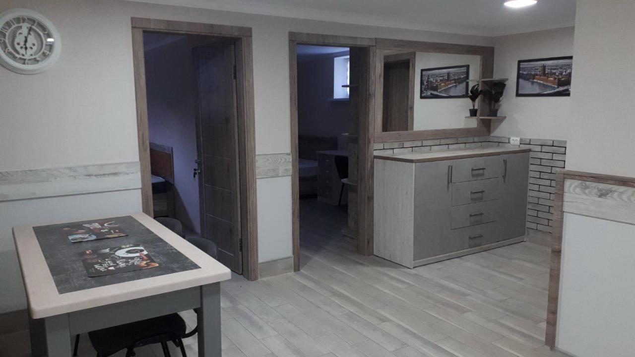 Окремі Номери В Гостьовому Будинку Типу Guest House Kropyvnytsky Buitenkant foto