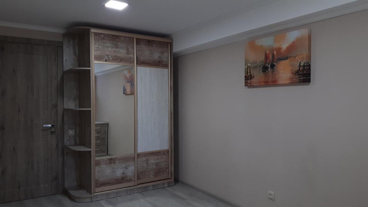 Окремі Номери В Гостьовому Будинку Типу Guest House Kropyvnytsky Buitenkant foto
